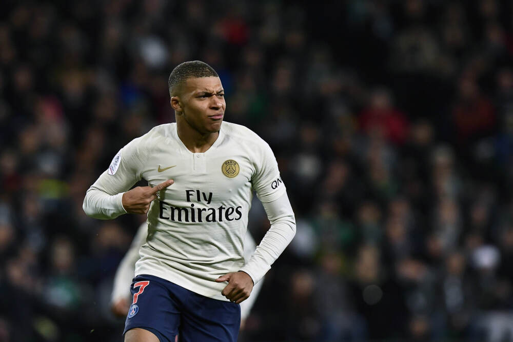 在“第二课堂”探寻成长方向（青年观察·大学的路怎么走②）